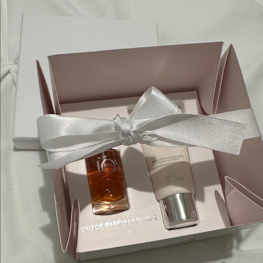 Dior Joy Pink Set and White Decorative Box